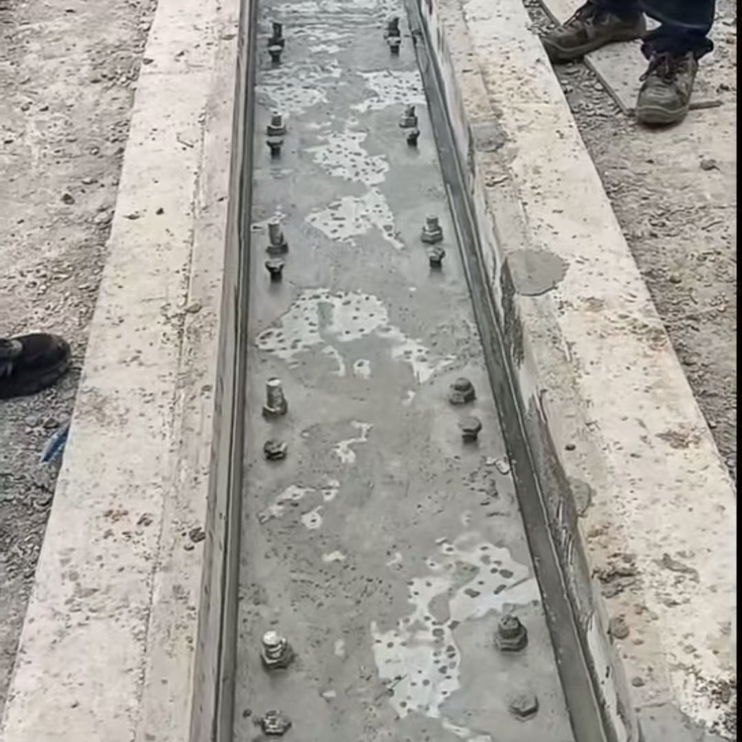 安陆环氧树脂轨道胶泥是什么？用在哪里？
